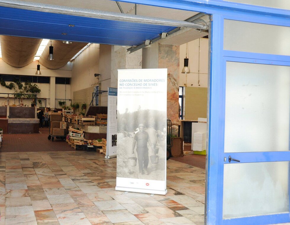 O mercado municipal de Sines acolhe a exposição